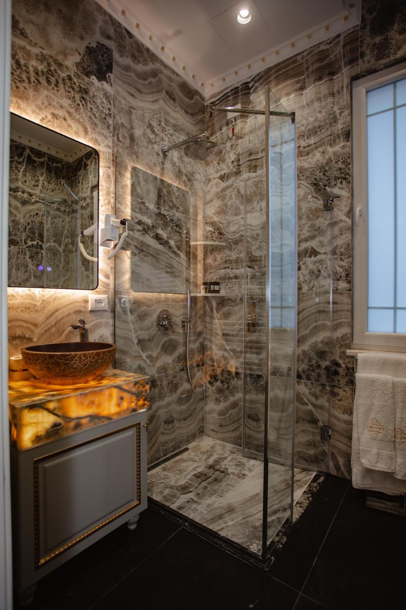 Ervini Boutique Hotel Shkodër Exteriör bild