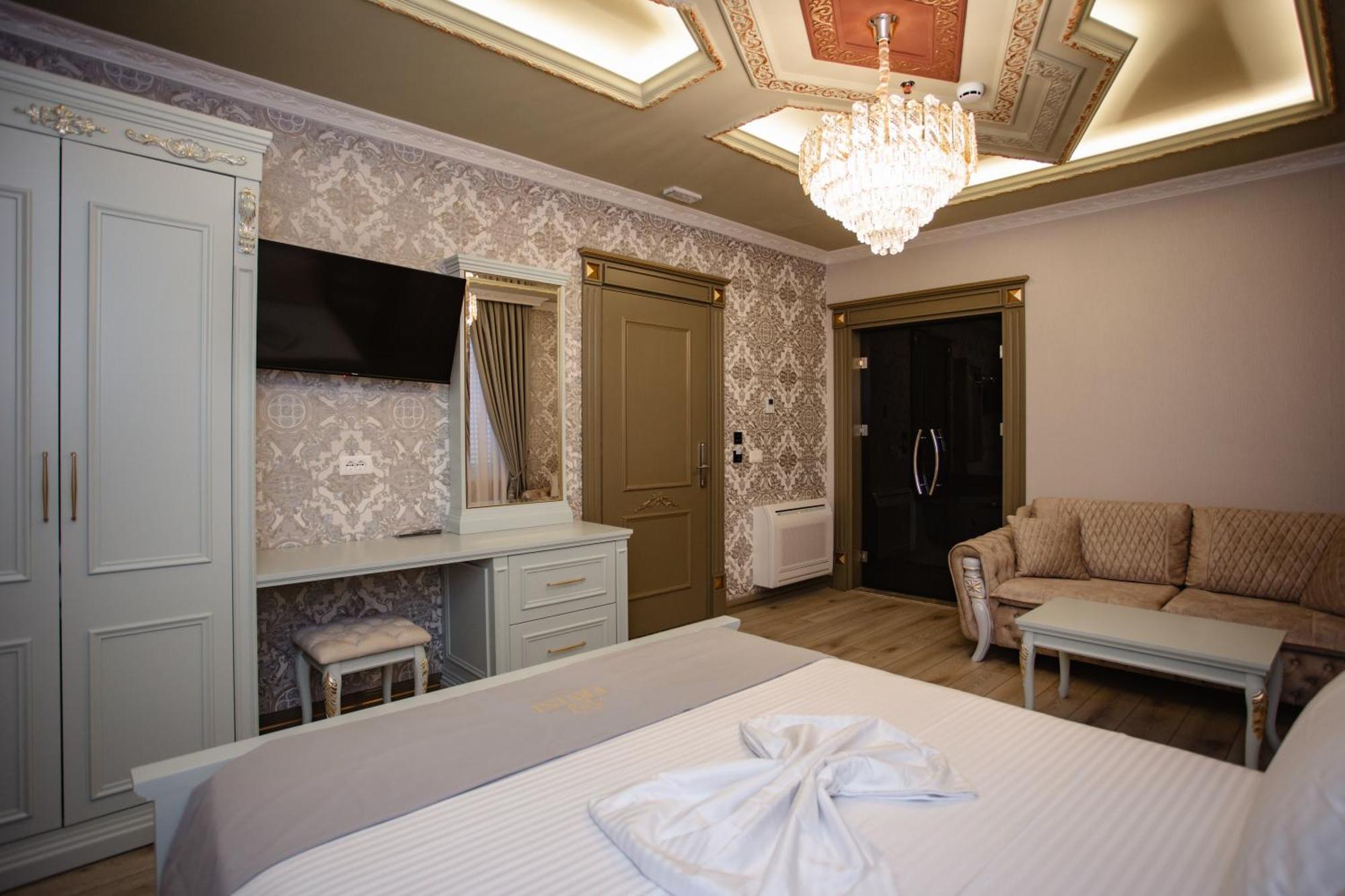 Ervini Boutique Hotel Shkodër Exteriör bild