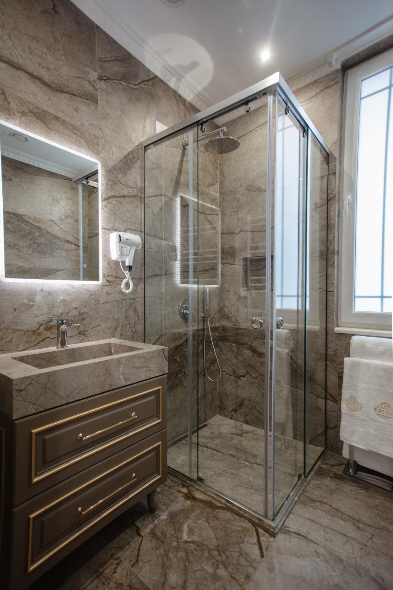 Ervini Boutique Hotel Shkodër Exteriör bild
