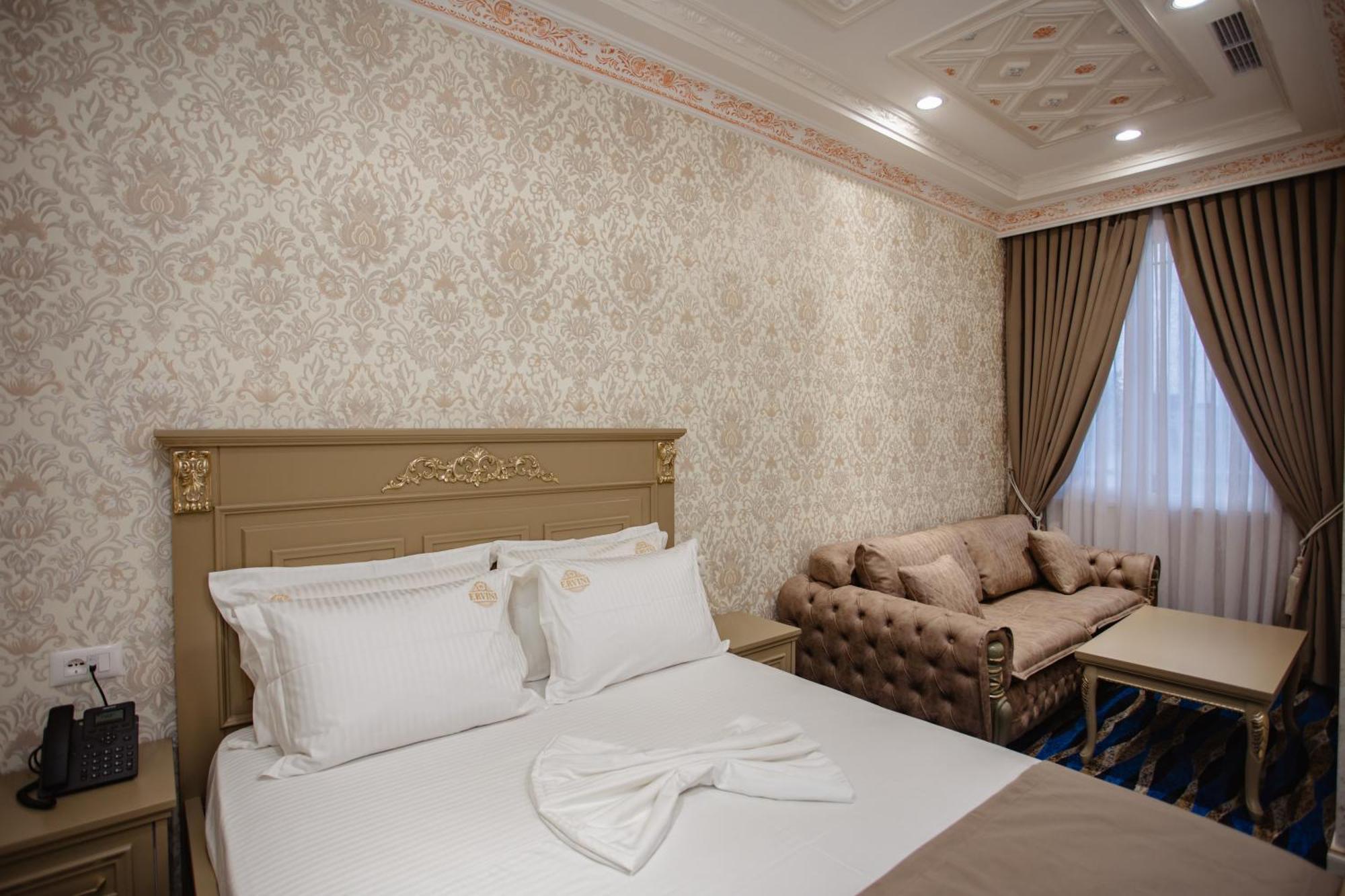 Ervini Boutique Hotel Shkodër Exteriör bild