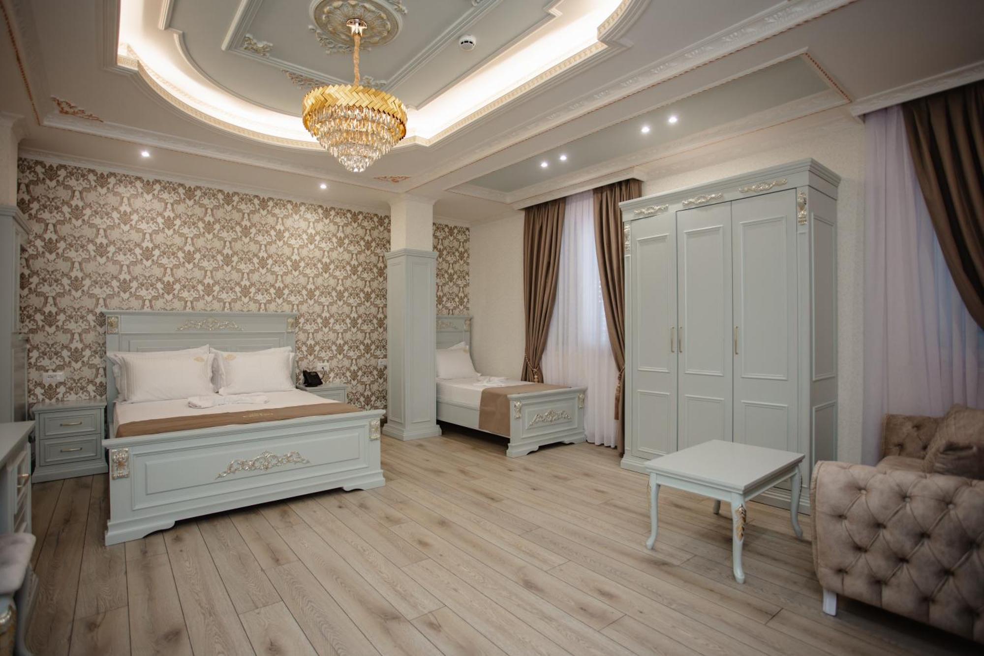 Ervini Boutique Hotel Shkodër Exteriör bild