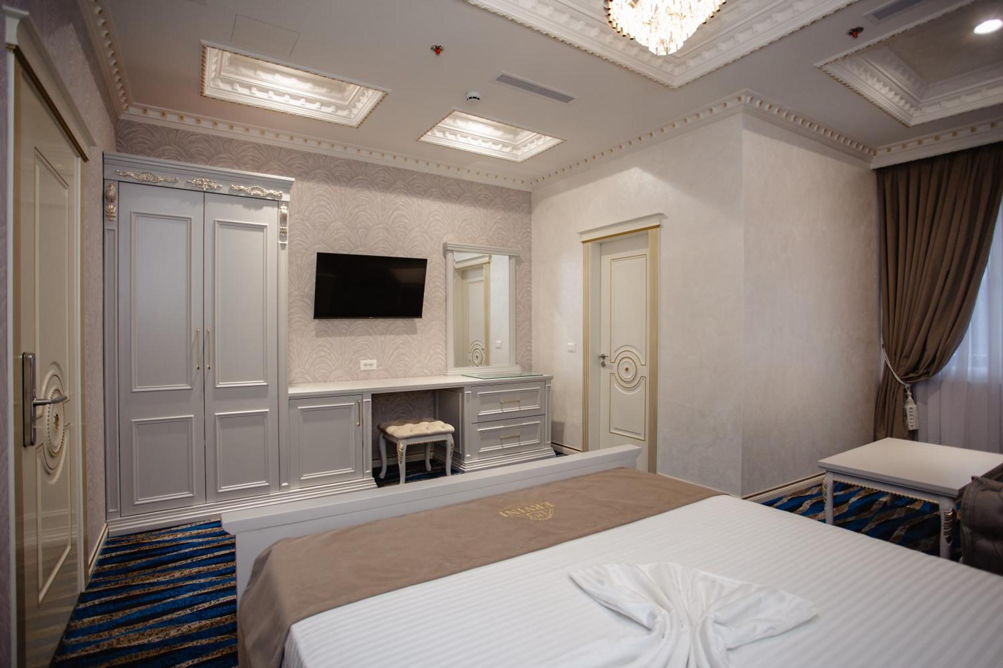 Ervini Boutique Hotel Shkodër Exteriör bild