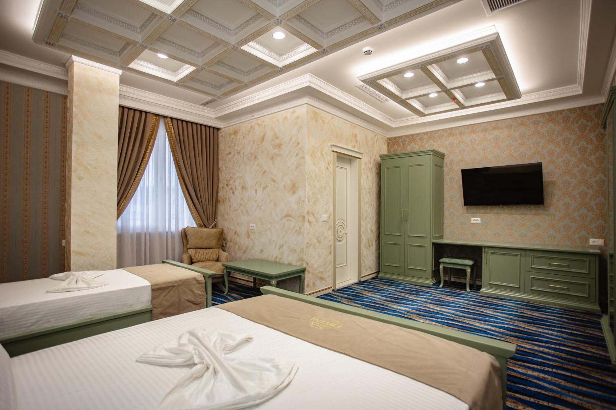 Ervini Boutique Hotel Shkodër Exteriör bild